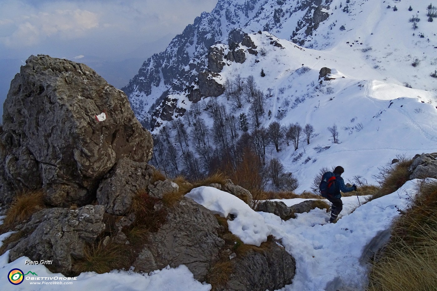 74 Vista sul Passo di Grialeggio.JPG -                                